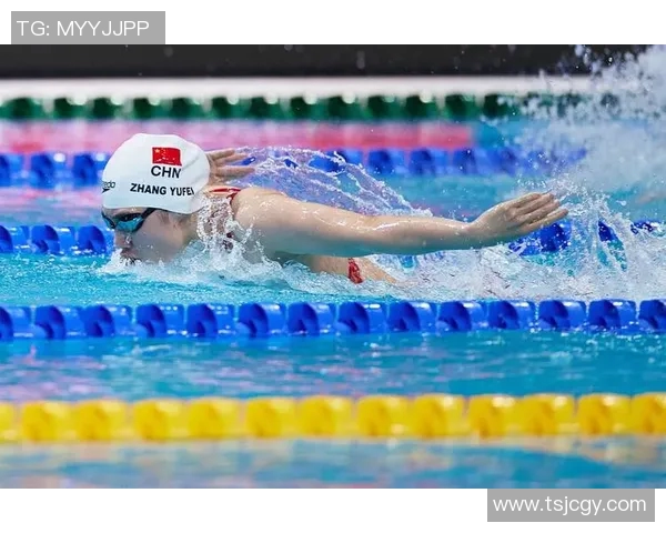 蝶泳技术提升训练方法与技巧解析 助力游泳爱好者突破瓶颈提升成绩